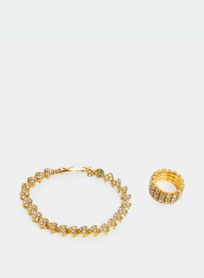 ستايلي مجموعة من عقد وسوار يد مع خاتم واقراط